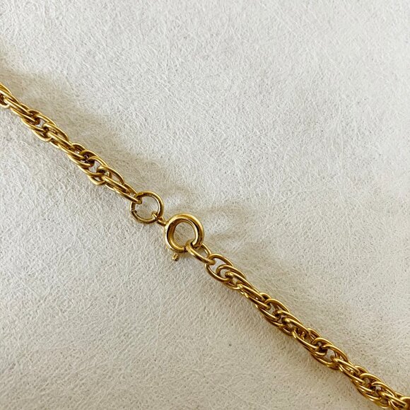 Rose Cameo Pendant Link Chain Necklace Ornate Gold Tone Metal Frame Mirror Back - Picture 10 of 10